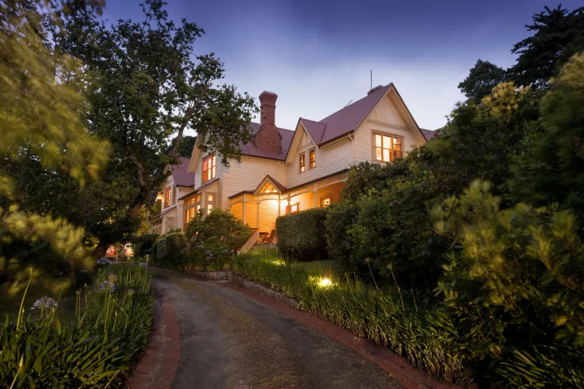 Franklin Manor - Image 1