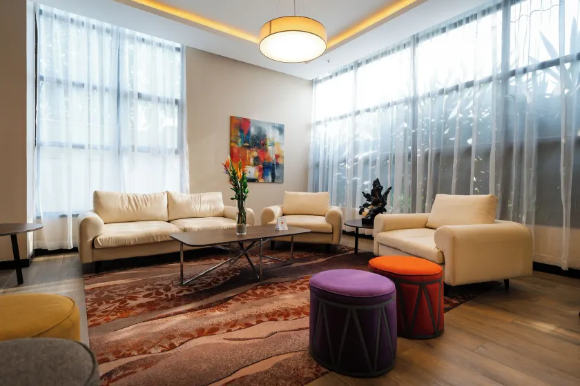 Trademark Suites at Enaki Town - Lobby