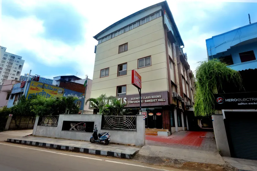 Sekaran Hotel OMR Perungudi - Image 1