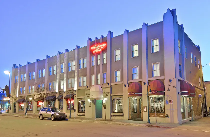 Historic Anchorage Hotel - Image 1