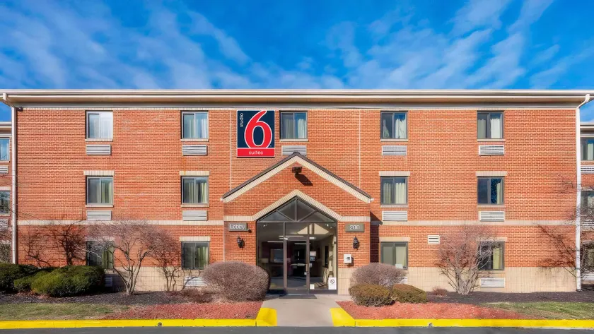 Studio 6 Extended Stay Florence KY - Meijer Dr Cincinnati - Image 1
