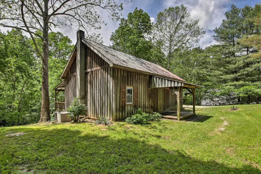 Waters Edge Retreat w/ Deck on Patoka Lake! - Image 1