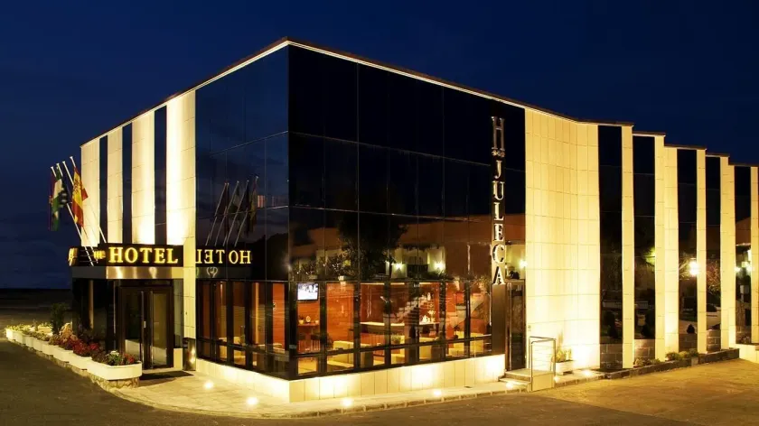 Hotel Juleca - Image 1