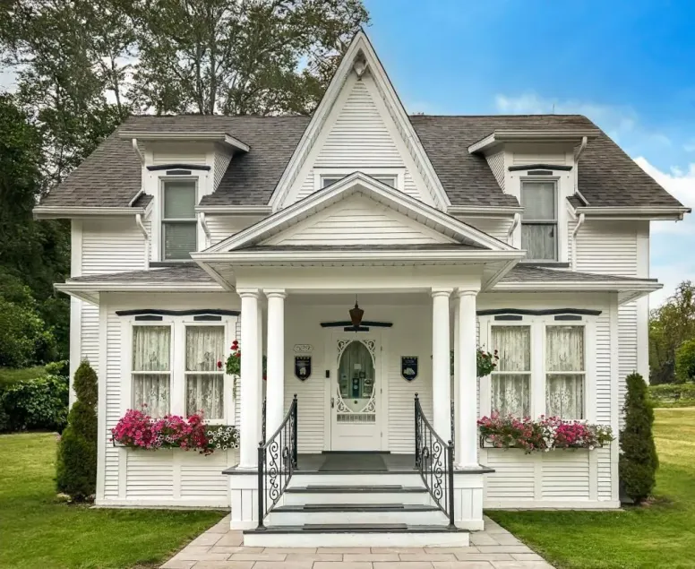 B&B Hillhouse - Image 1