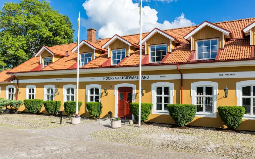 Höörs Gästgifwaregård - Image 1