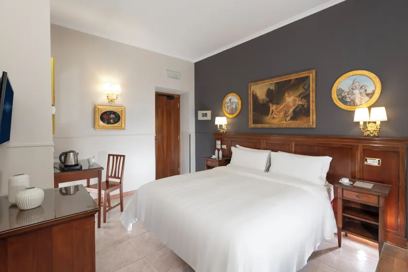 Hotel Des Artistes Roma - Image 1