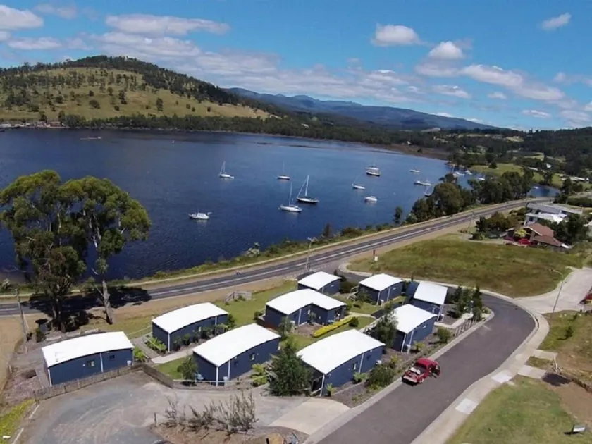 Port Huon Cottages - Image 1