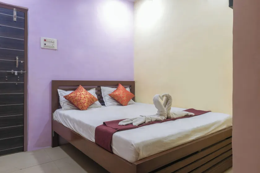 Hotel Amrapali Bhiwandi - Image 1
