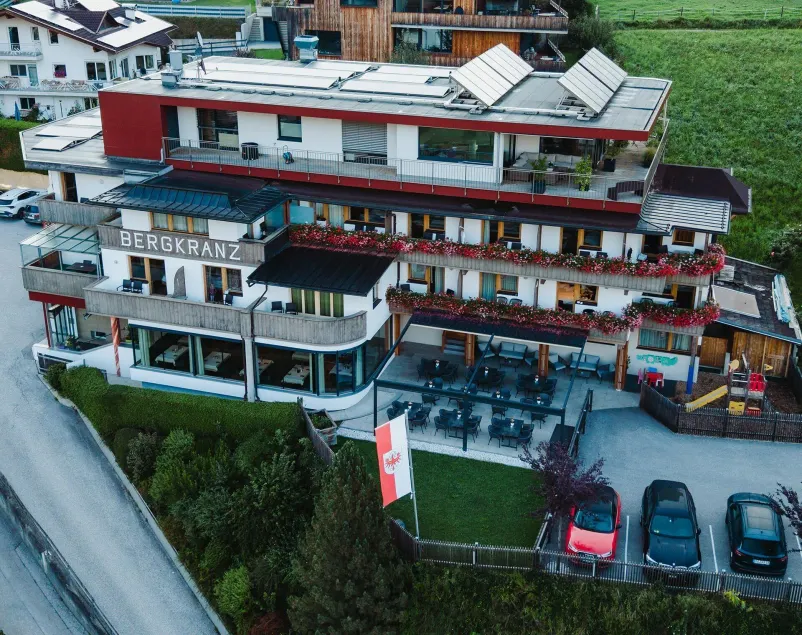 Hotel Bergkranz - Image 1