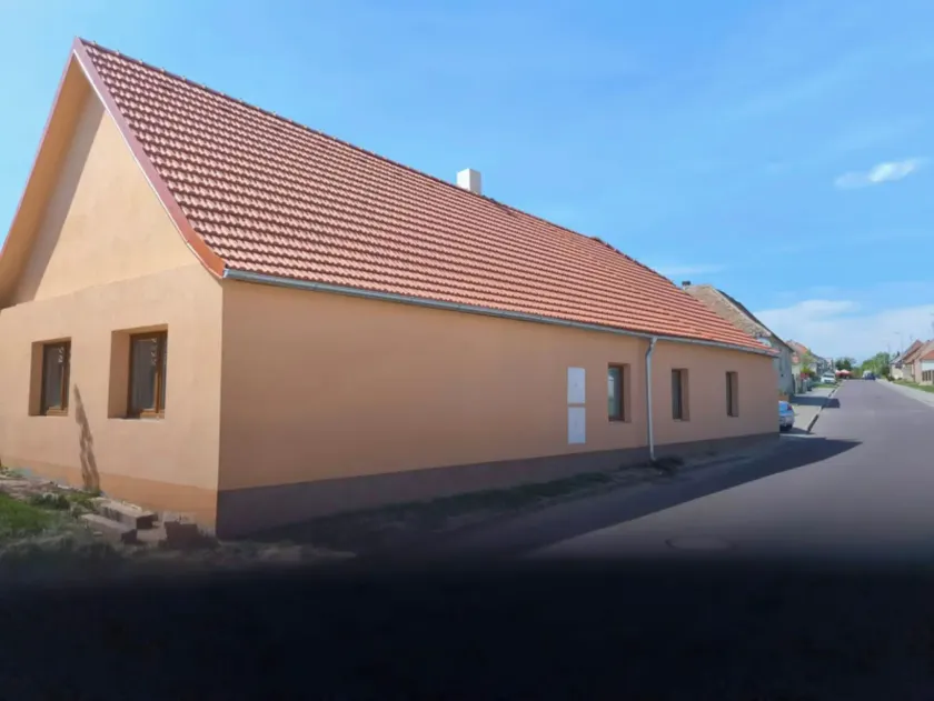 Charming Czech Countryside Retreat in Znojmo - Image 1