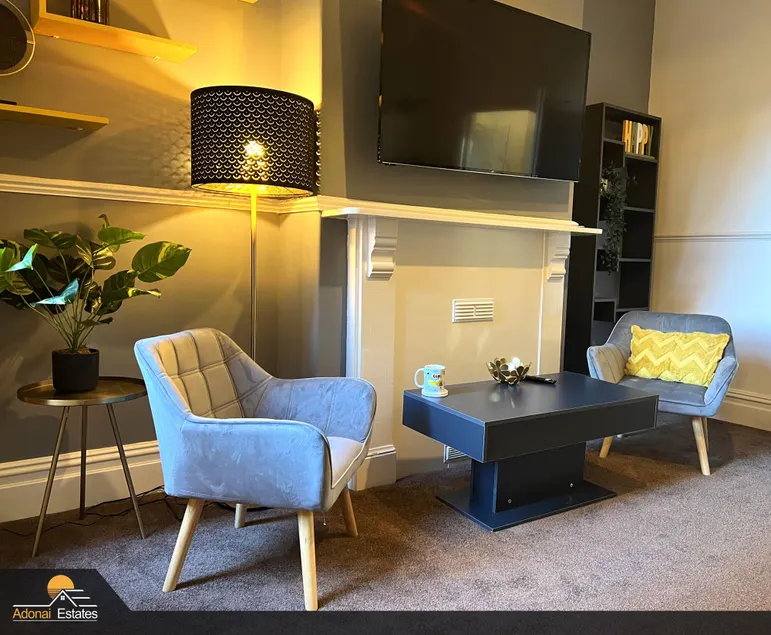 Priorswood House - Image 1