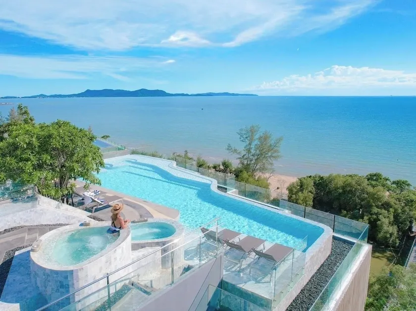 Bayphere Hotel Pattaya JC - Image 1