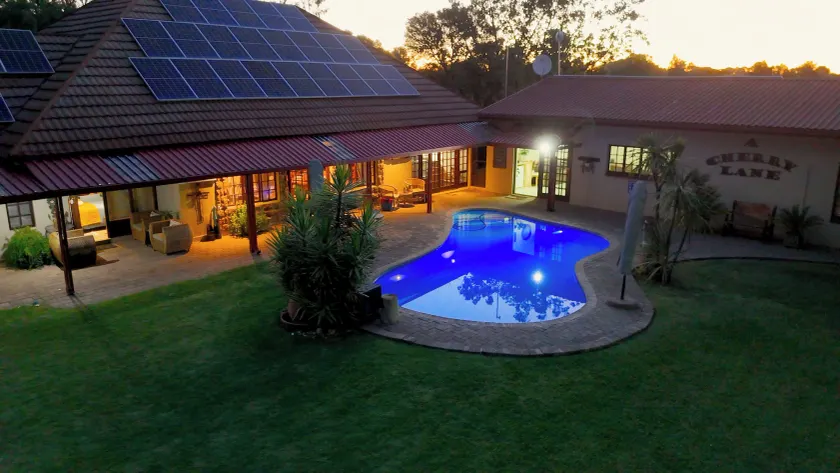 A Cherry Lane Self Catering and B&B - Image 1