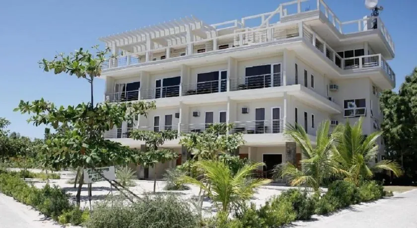 Lakawon Island Resort - Image 1