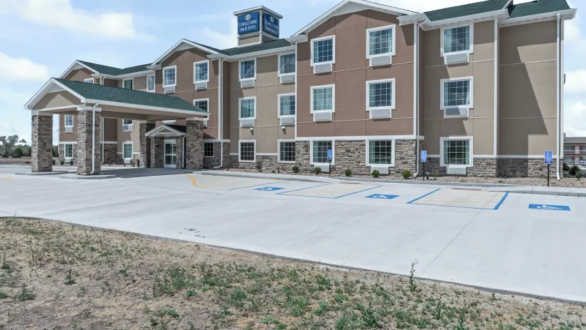 Cobblestone Inn & Suites - Julesburg - Image 1