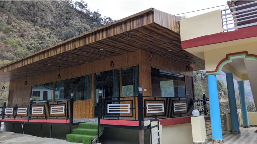 Prince Homestay & Restaurant - Image 1