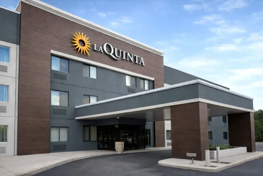 La Quinta by Wyndham Stevens Point - Image 1