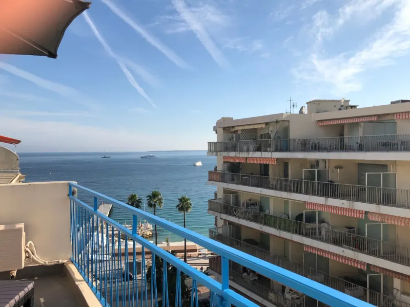 Hotel Courbet - Image 1