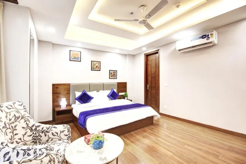 The Majesty Hotel - Image 1