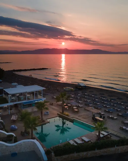 Vergina Beach Resort - Image 1