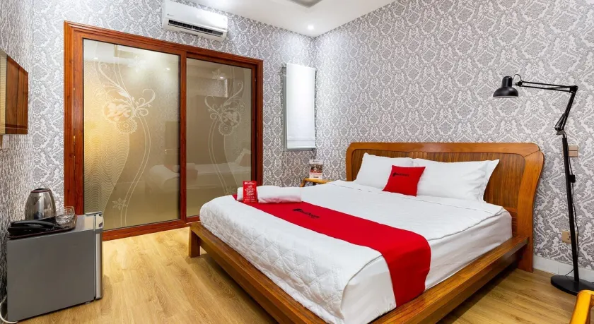 Spring Airport Hotel - Image 1