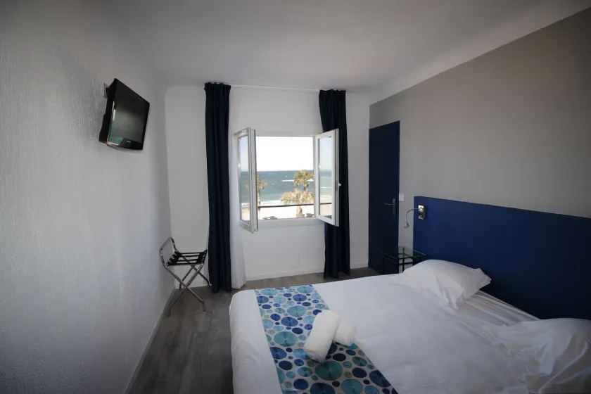 Hôtel Bel Azur, Six-Fours-les-Plages - Image 1
