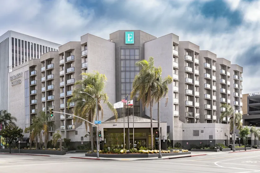 Embassy Suites by Hilton Los Angeles International Airport North - Image 1