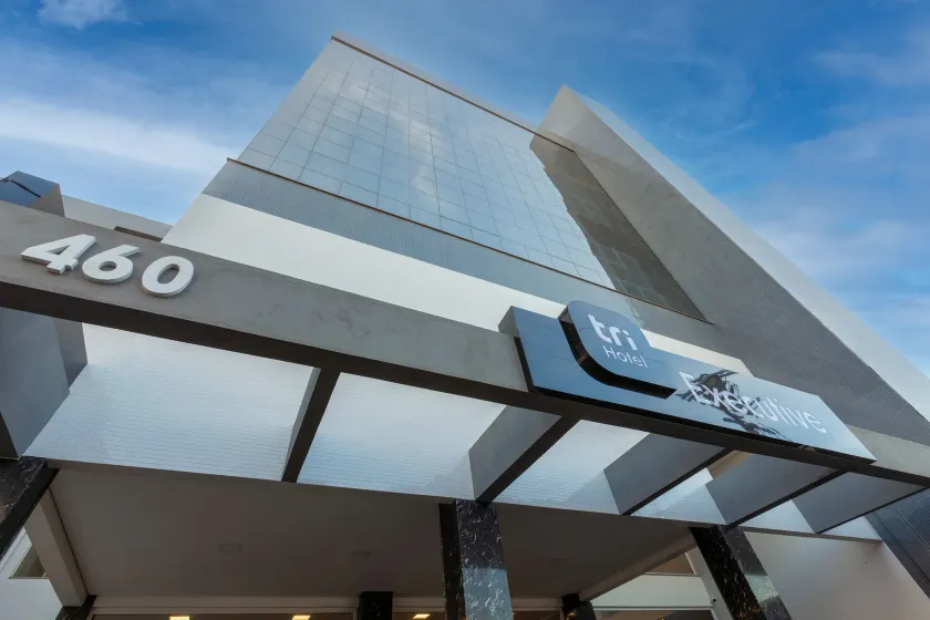 Tri Hotel Executive Osório - Image 1