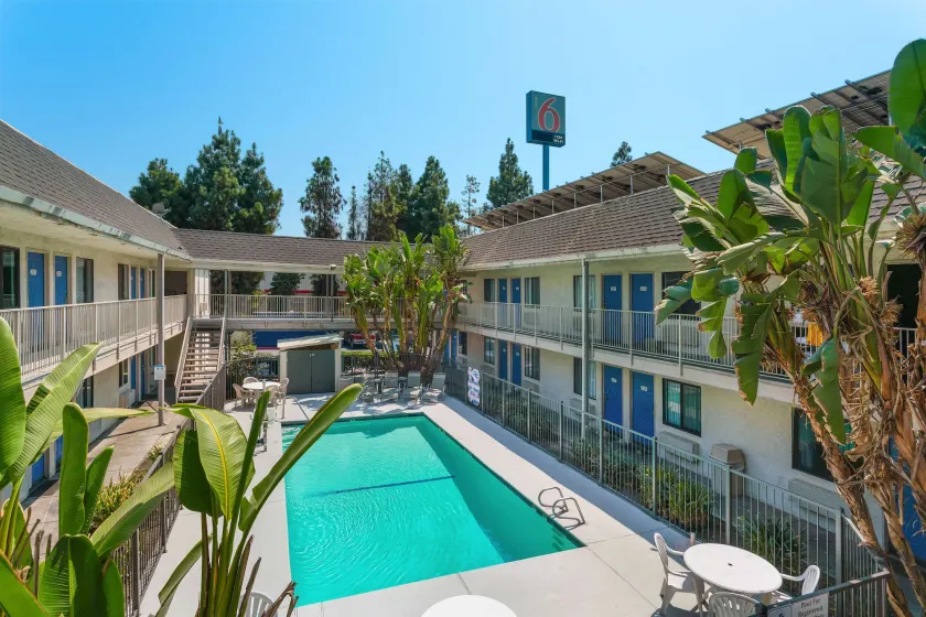 Motel 6-Merced, CA - North - Image 1