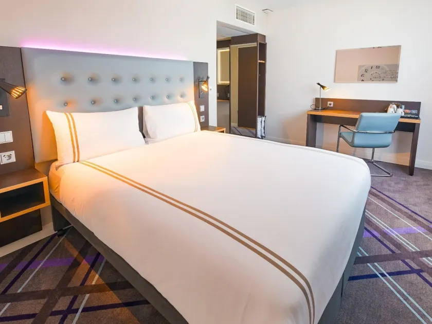 Premier Inn Saarbrücken City Congresshalle - Image 1