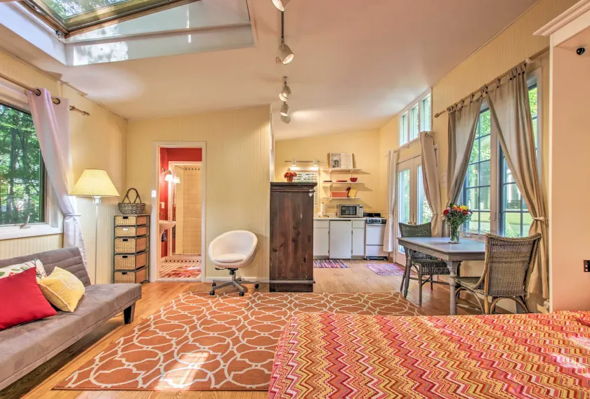 Quiet Saugatuck Studio w/ Patio - Walk to Dtwn! - Image 1