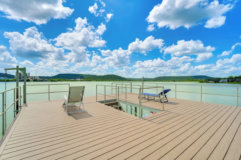 Lakefront Palo Pinto Retreat, Perfect Fishing Spot - Image 1