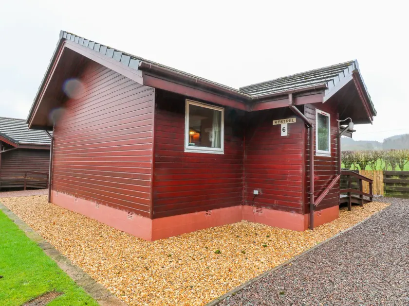 Kestrel Lodge - Image 1