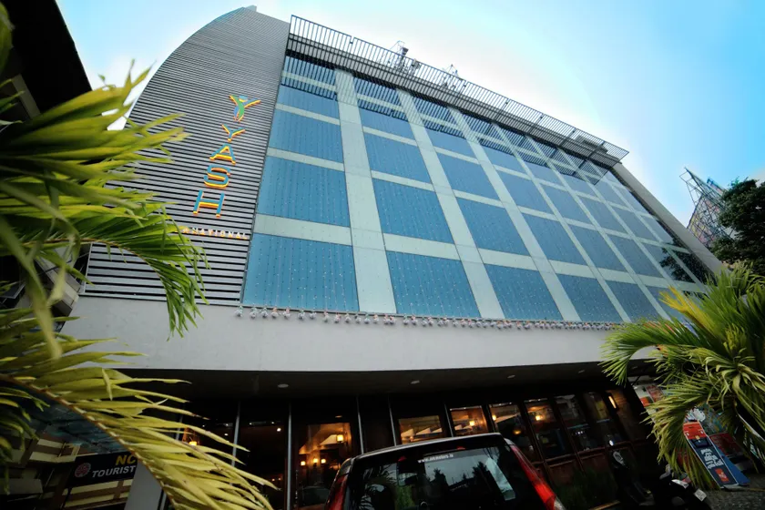 YASH INTERNATIONAL - Image 1
