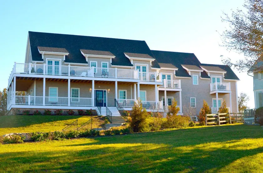 The Inn at Spring House - Image 1