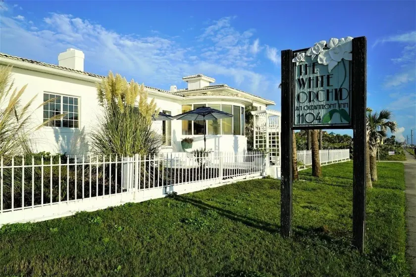 The White Orchid Inn and Spa - Image 1