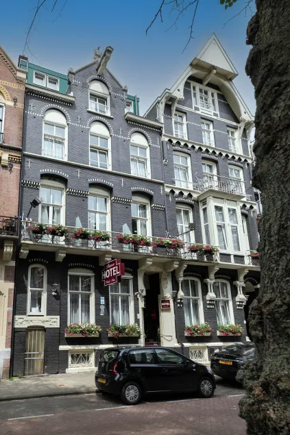 Prinsen Hotel - Image 1