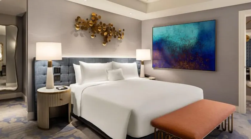 Fontainebleau Las Vegas, MICHELIN Key Award Hotel - Image 1