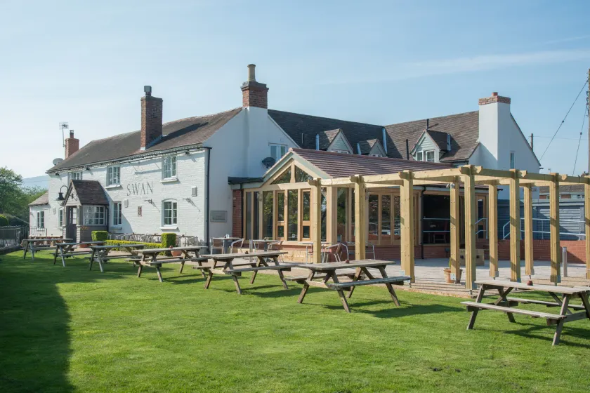 The Swan Inn - Image 1