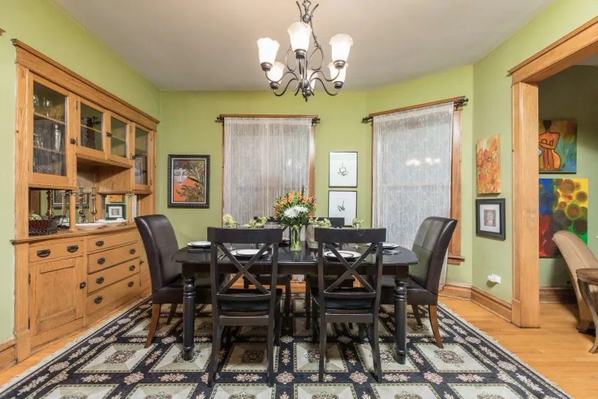 Chicago Guest House Wrigleyville - Image 1