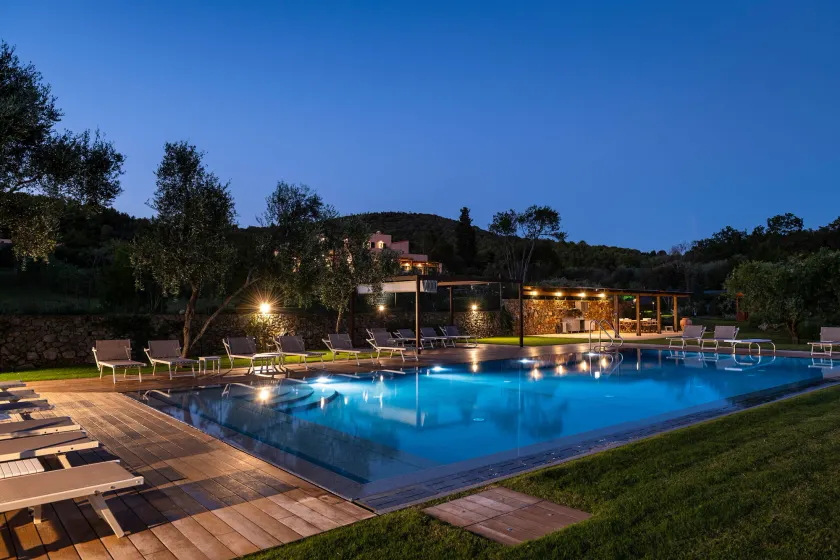 Borgo Isasco - Image 1