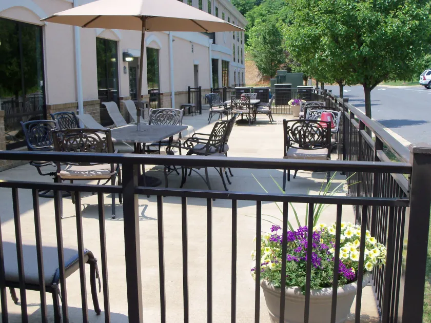 Holiday Inn Express and Suites Winchester by IHG - Image 1