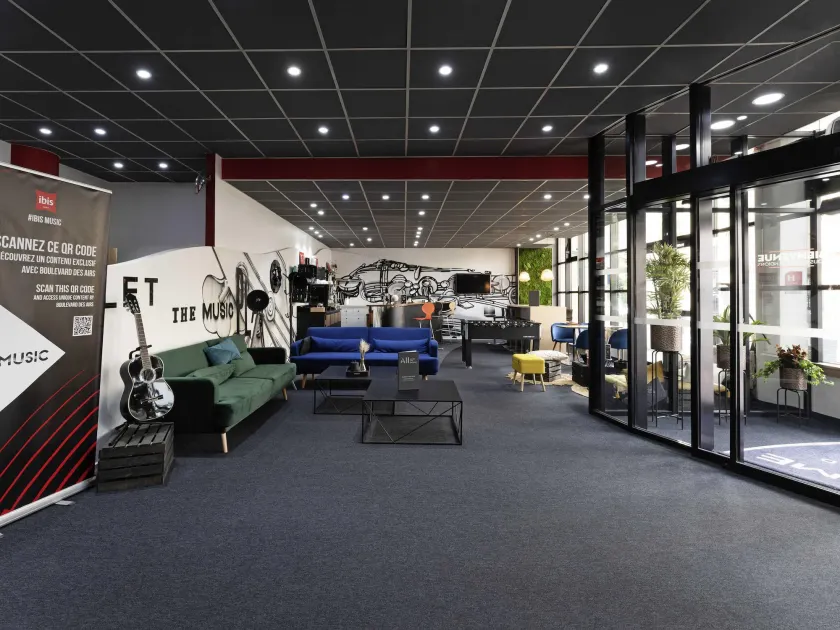 Hôtel ibis Paris Pantin Église - Image 1