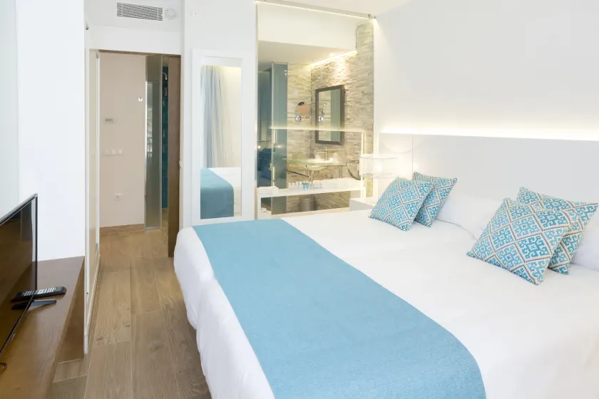 Mar Hotels Playa Mar & Spa - Image 1