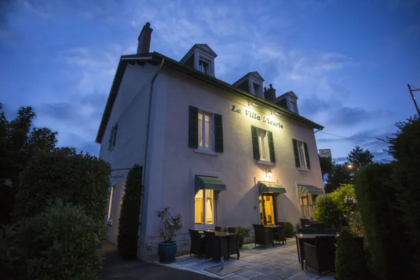 Hotel La Villa Fleurie - Image 1