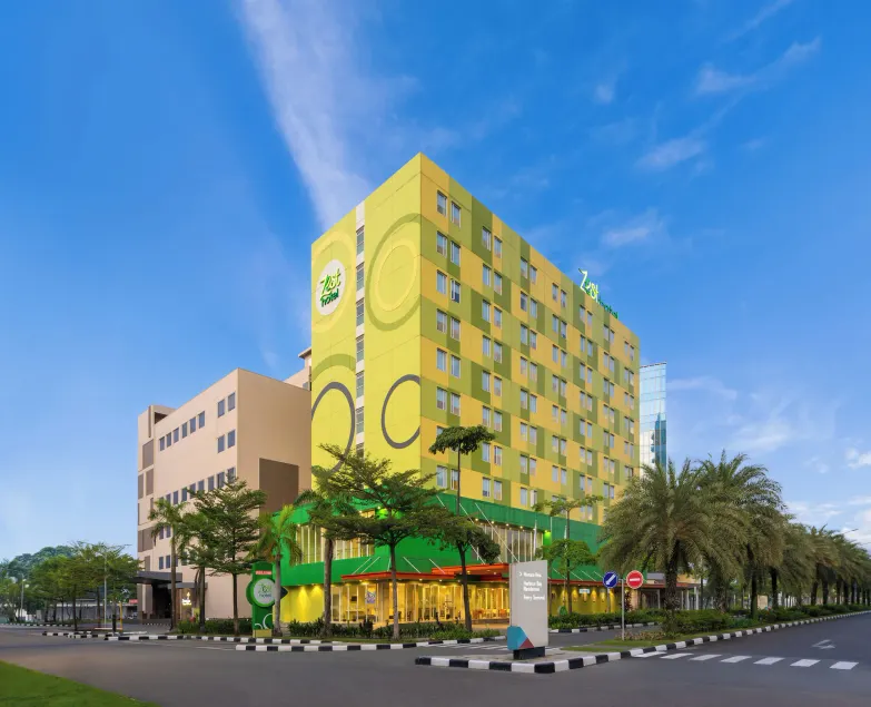 Zest Harbour Bay Batam by Swiss-Belhotel International - Image 1