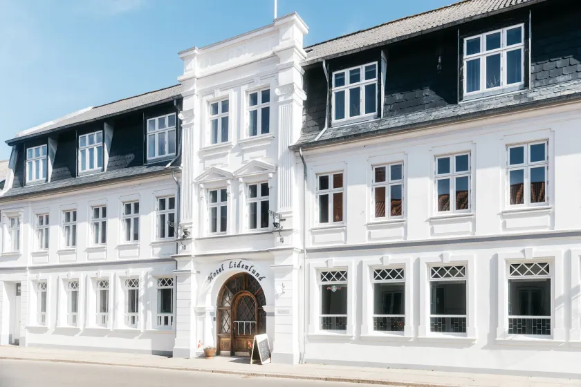 Hotel Lidenlund - Image 1