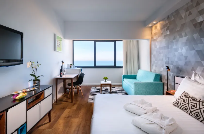 Prima Tel Aviv Hotel - Image 1