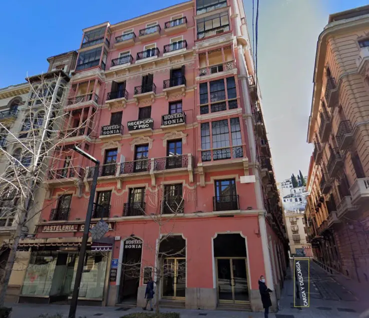 Hostal Sonia Granada - Image 1