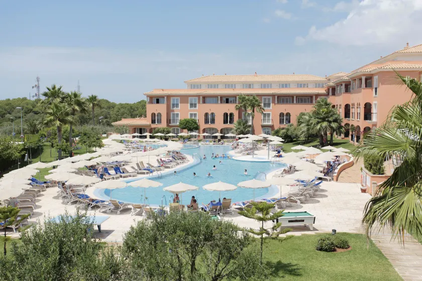 Grupotel Macarella Suites & Spa - Image 1